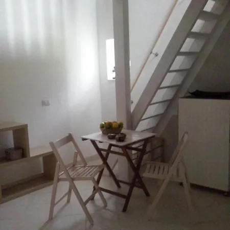Bed & Breakfast Rosso Di Mare Carloforte (Isola di San Pietro)